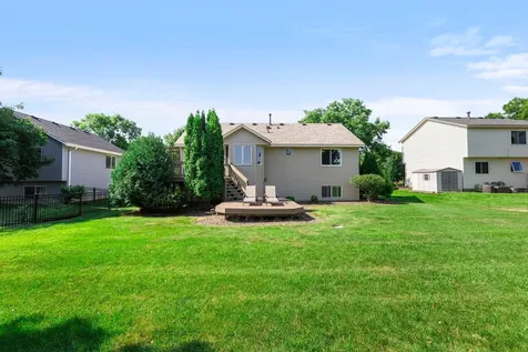 9044 Sequoia Road Woodbury MN 55125