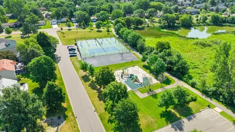 9044 Sequoia Road Woodbury MN 55125