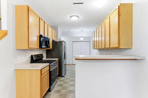 1713 Countryside Drive Shakopee MN 55379