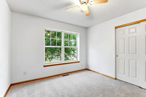 1713 Countryside Drive Shakopee MN 55379
