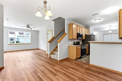 1713 Countryside Drive Shakopee MN 55379