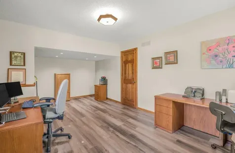 8906 Ashley Terrace Brooklyn Park MN 55443