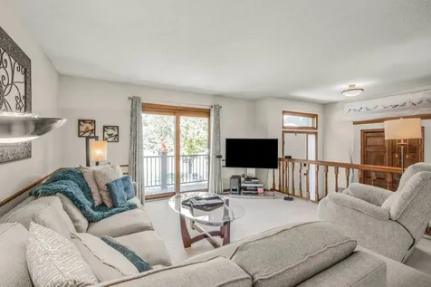 8906 Ashley Terrace Brooklyn Park MN 55443