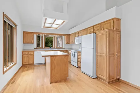 2644 Rivers Bluff Lane Anoka MN 55303