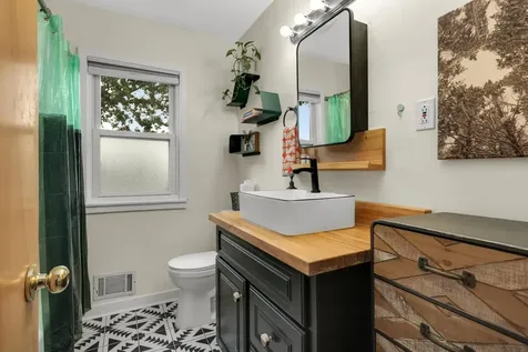 2914 Randolph Street NE Minneapolis MN 55418
