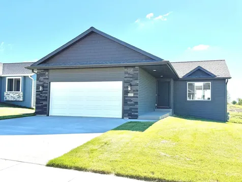 6222 Cody Place NW Rochester MN 55901