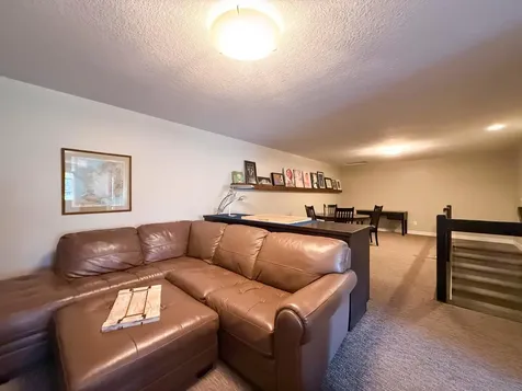 1853 Traders Point Lane SW Rochester MN 55902