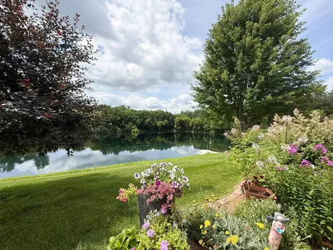 1853 Traders Point Lane SW Rochester MN 55902