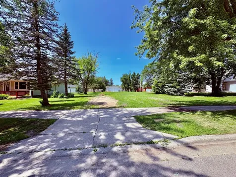 515 Main Avenue S Baudette MN 56623