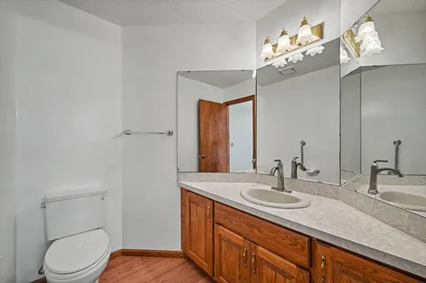 2522 S Windsor Lane Woodbury MN 55125