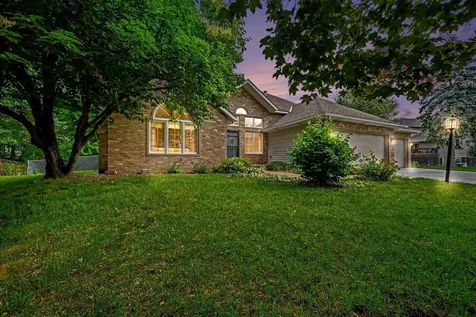 2522 S Windsor Lane Woodbury MN 55125