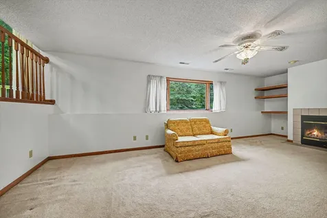 2522 S Windsor Lane Woodbury MN 55125