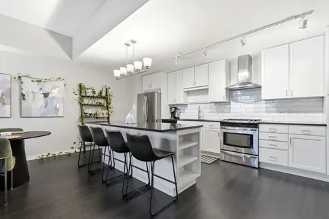 465 Nicollet Mall Minneapolis MN 55401