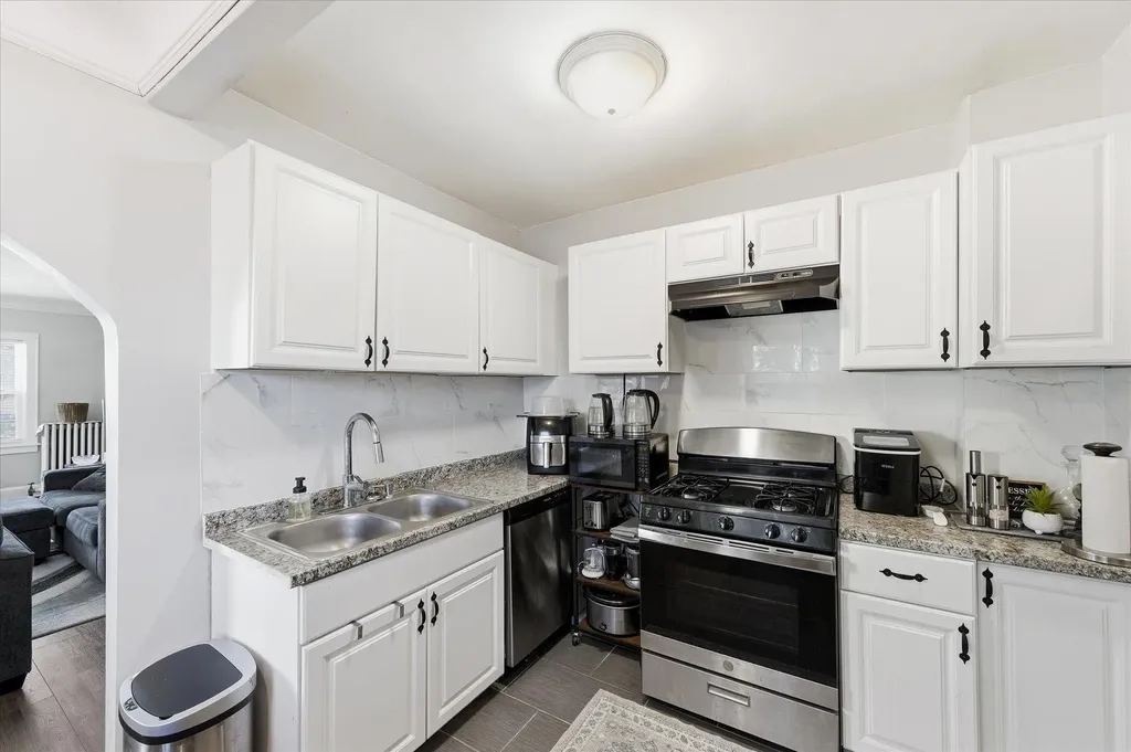 4333 Fremont Avenue N Minneapolis MN 55412