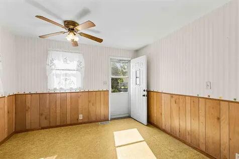 1624 4th Street S Moorhead MN 56560