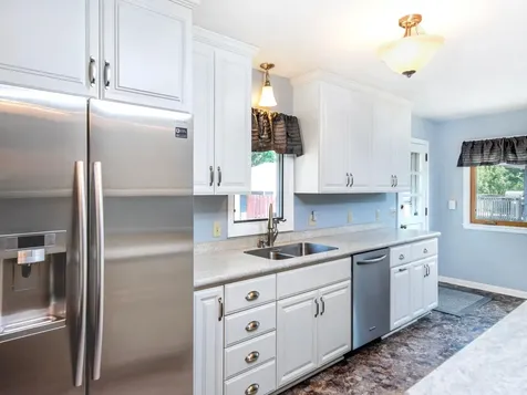 722 24th Avenue N South Saint Paul MN 55075