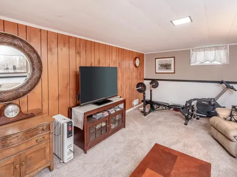 722 24th Avenue N South Saint Paul MN 55075