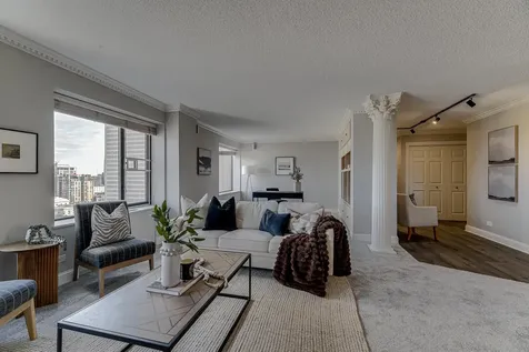 15 S 1st Street Minneapolis MN 55401