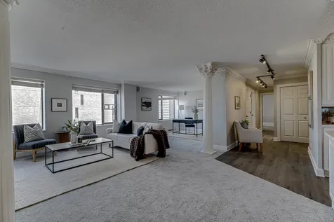 15 S 1st Street Minneapolis MN 55401