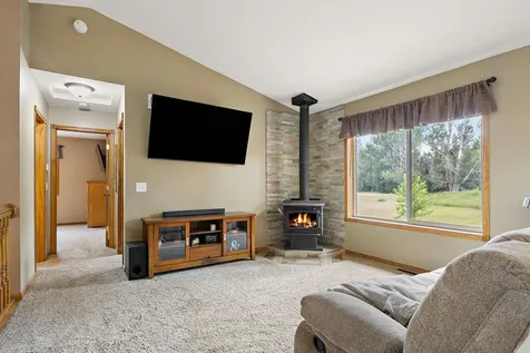 40533 Golden Avenue North Branch MN 55056