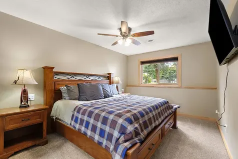 40533 Golden Avenue North Branch MN 55056