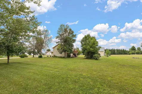 40533 Golden Avenue North Branch MN 55056