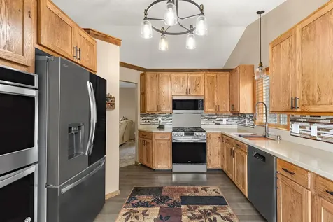 40533 Golden Avenue North Branch MN 55056