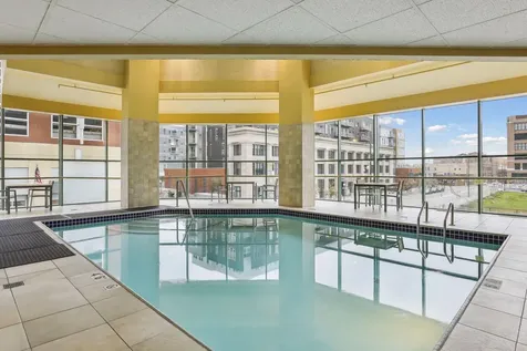 78 10th Street E Saint Paul MN 55101