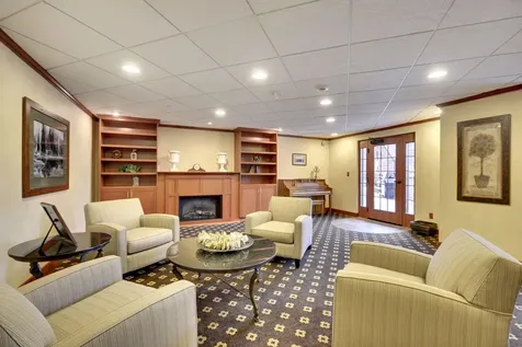 78 10th Street E Saint Paul MN 55101