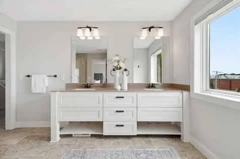7495 Laurel Point Golden Valley MN 55426