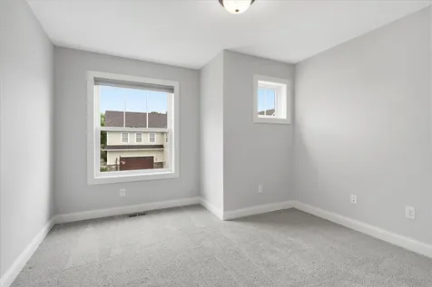 7495 Laurel Point Golden Valley MN 55426