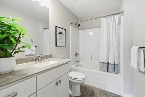 7495 Laurel Point Golden Valley MN 55426