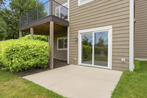 7495 Laurel Point Golden Valley MN 55426