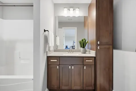 7495 Laurel Point Golden Valley MN 55426