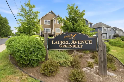 7495 Laurel Point Golden Valley MN 55426