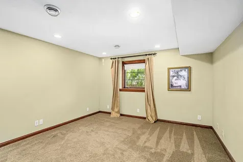 2827 Parkwood Lane Duluth MN 55811