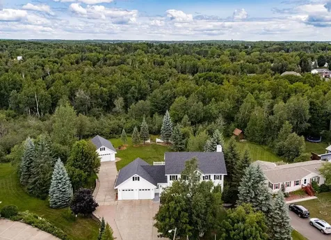 2827 Parkwood Lane Duluth MN 55811