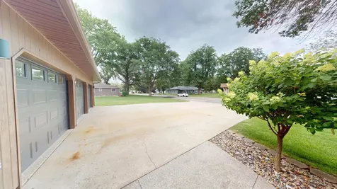 2017 Highland Avenue Albert Lea MN 56007