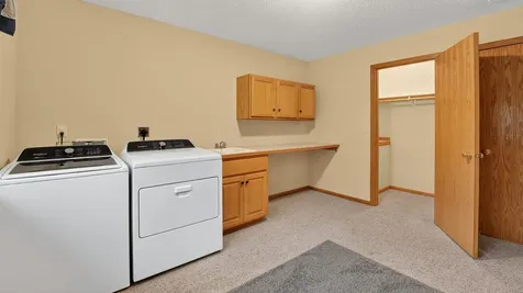 37336 Ivy Trail North Branch MN 55056