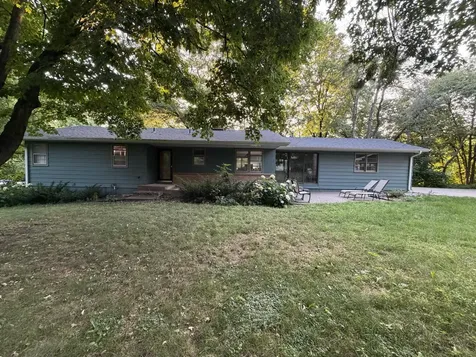 16925 13th Avenue N Plymouth MN 55447