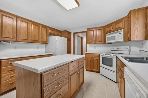 5216 Gemstone Lane NW Rochester MN 55901