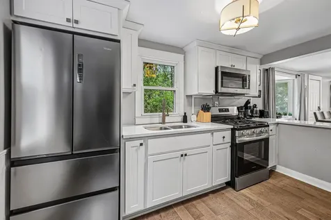 7712 Lakeview Lane NE Spring Lake Park MN 55432
