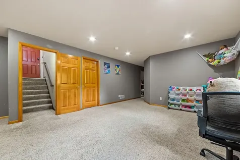 22363 Jed Drive Rogers MN 55374
