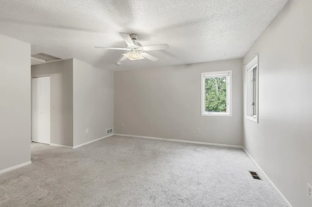 2613 Emerson Avenue N Minneapolis MN 55411