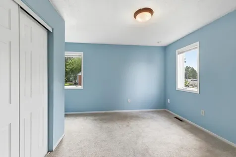 2613 Emerson Avenue N Minneapolis MN 55411