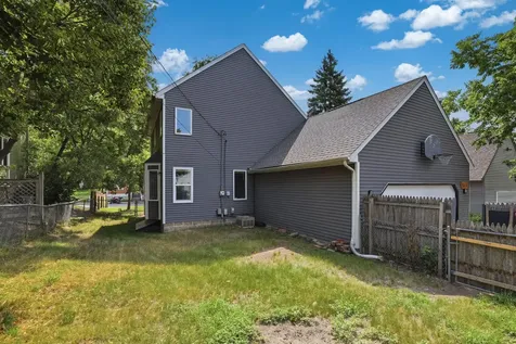 2613 Emerson Avenue N Minneapolis MN 55411