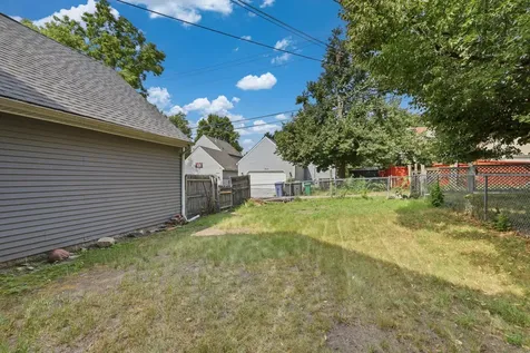 2613 Emerson Avenue N Minneapolis MN 55411