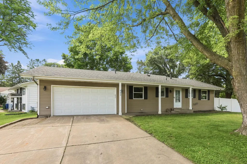 443 Cord Circle New Brighton MN 55112
