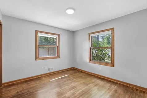 443 Cord Circle New Brighton MN 55112