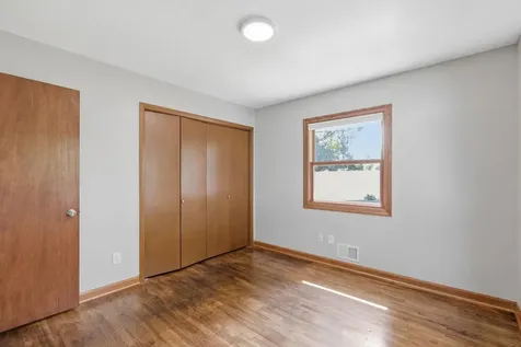 443 Cord Circle New Brighton MN 55112